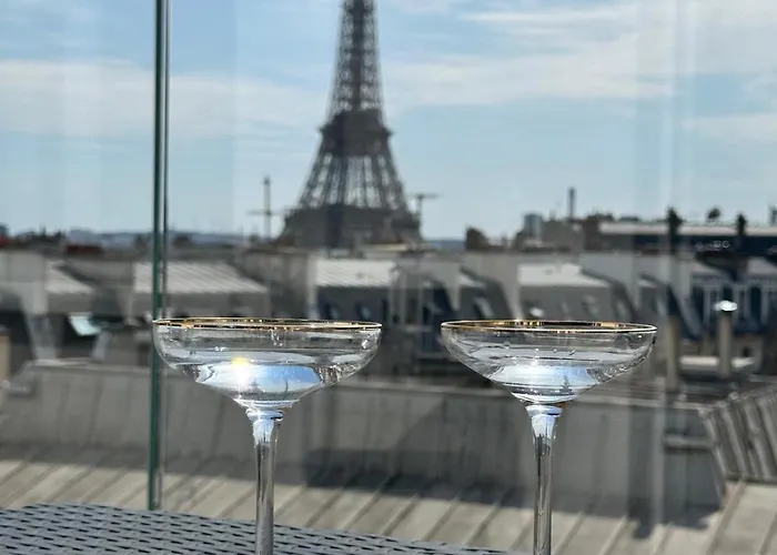 アパート Pepite Tour Eiffel パリ